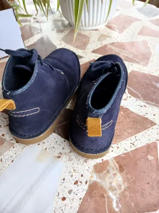 Botas niño piel azul marino