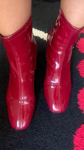 Botines charol Bershka rojos