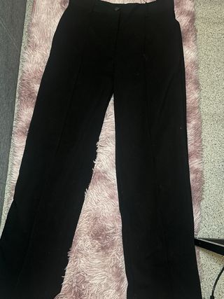 Pantalón negro vestir corte recto