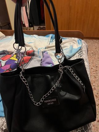 Borsa donna molto spaziosa