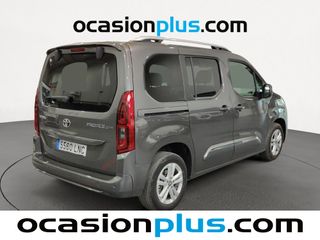 Toyota Proace City Verso 1.2 Family Active L1 81 kW (110 CV)