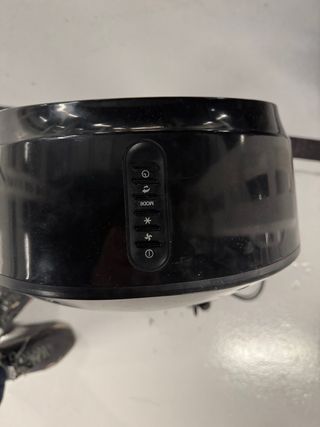 Climatizador evaporativo portatil  DeLonghi EV250