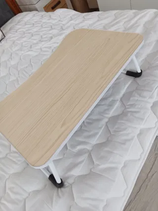 Bandeja para cama plegable