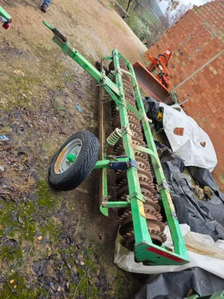 Rulo agrícola de pinchos 4 metros ancho