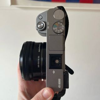 Sony a6000 con poco uso