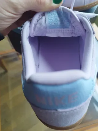 Nike Field General Morado y Azul