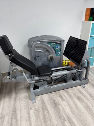 Máquinas y material de gimnasio