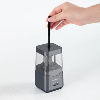 Amazon Basics Sacapuntas eléctrico portátil, hoja