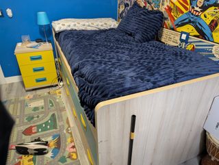 Cama nido con cajones y accesorios