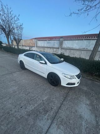 Volkswagen Passat CC 2010