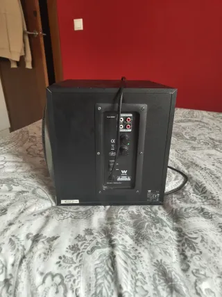 Altavoz de bajos Woxter