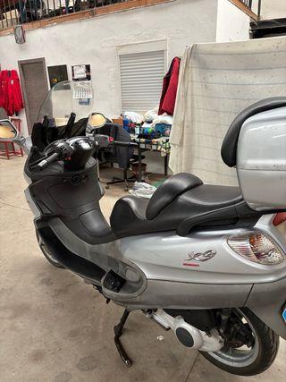 Piaggio X9 250 Evolut