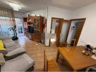 Fantástico piso de 81 m² con terraza privada gran