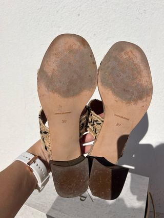 Sandalias Popa Beige y Negro Talla 39