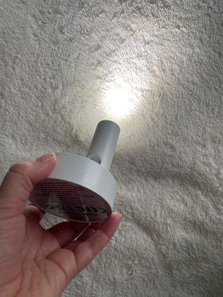 Luz auxiliar recargable