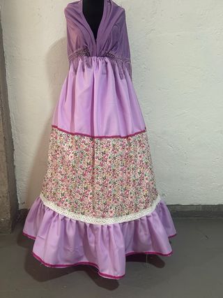 Zagalejo morado con estampado floral