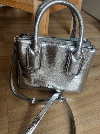 Bolso plateado Parfois