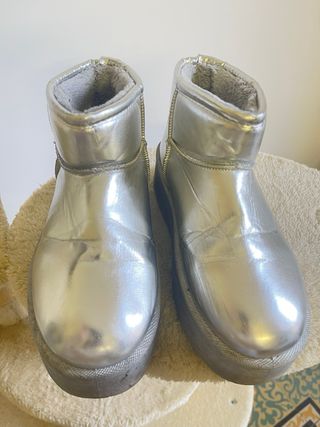 Botas de invierno plateadas con plataforma