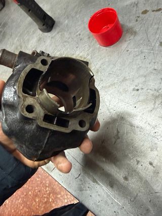 Cilindro Top Negro 70 Minarelli Agua