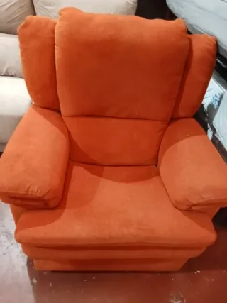 Sillón individual naranja de tela