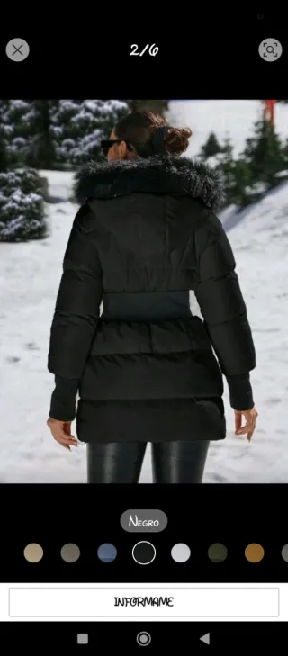 Chaquetón negro con capucha y pelo