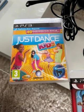 PlayStation MOVE 2 mandos,JUEGOS +base y cámara