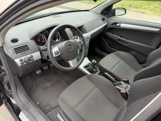Opel Astra 2007