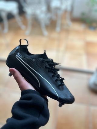 Botas de fútbol Puma negras talla 38