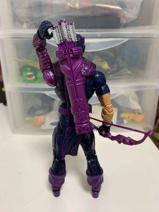 Hawkeye Marvel Legends Figura