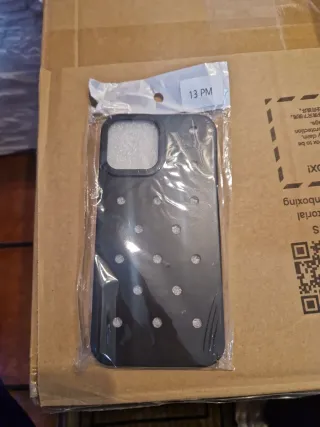 Funda iPhone 13 Pro Max Negra sin estrenar