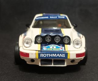 Coche slot Scalextric Porsche 911 Rothmans ref4069
