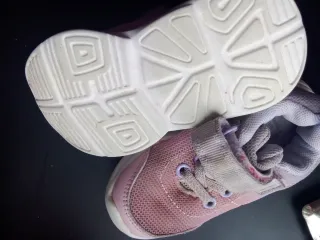 Zapatillas 23 niña rosa velcro