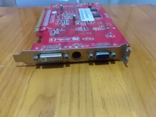 ATI Radeon X550XT 256MB DDR2 Tarjeta Gráfica