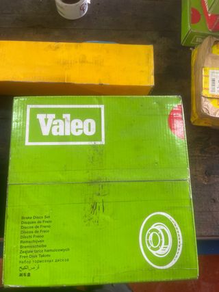 Discos de freno delanteros Valeo D001