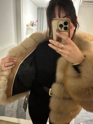 Abrigo de pelo beige