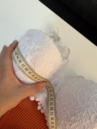 Sujetador push up blanco 90D sin estrenar