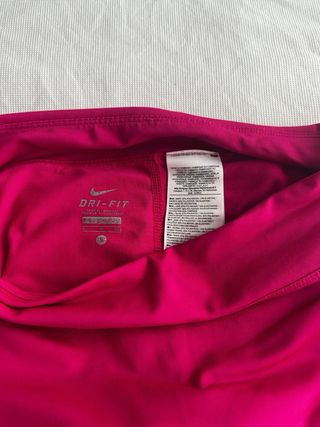 Falda deportiva Nike fucsia