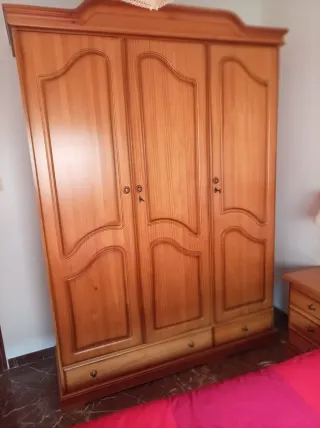 Dormitorio madera provenzal