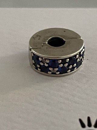 2 Clips Pandora Plata y Circonitas Azul