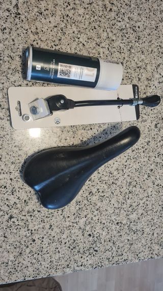 Rockrider + candados + bolsa = pack