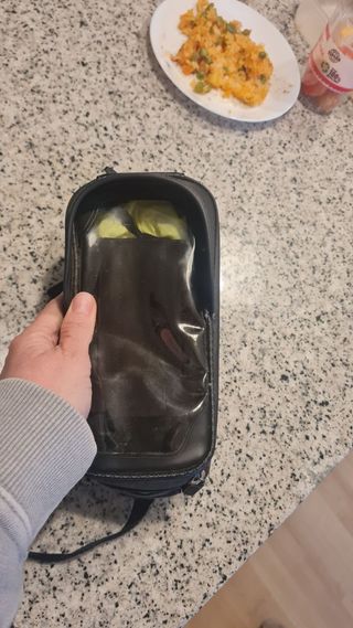 Rockrider + candados + bolsa = pack