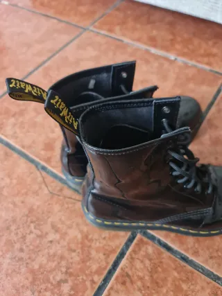 Botas Dr. Martens Negras Charol