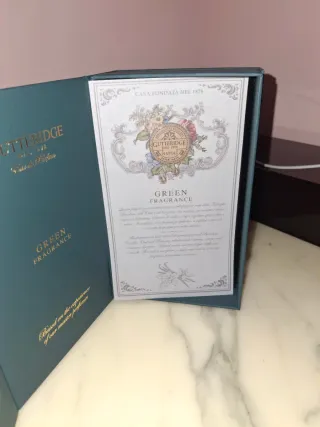Scatola profumo Green Gutteridge