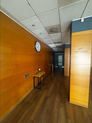 Local Esquinero, Badalona