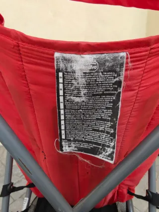 Silla de paseo Chicco roja ligera plegable