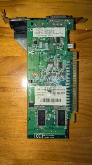 ATI Radeon X550 Tarjeta Gráfica