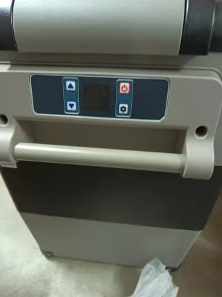 Nevera congelador 50L portátil coche o casa nuevo