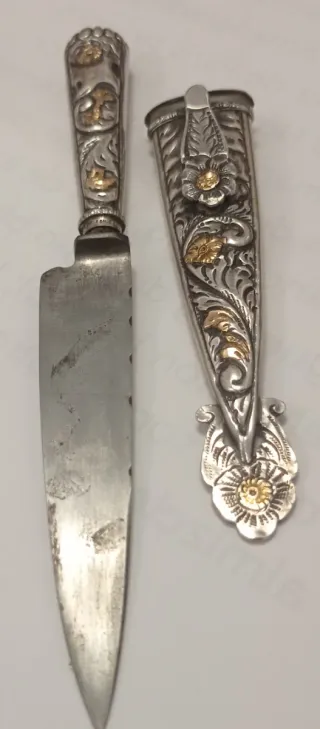 Una pieza Plata de ley y oro pric.S XX,sello