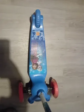 Patinete 3 Ruedas Frozen Niña