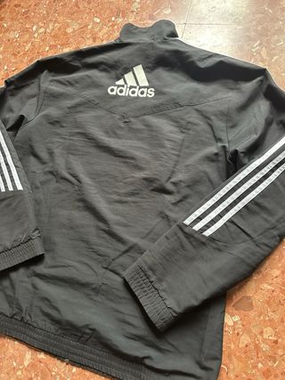 Chaqueta Adidas negra